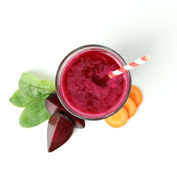 Shot de jugo de vegetales-remolacha